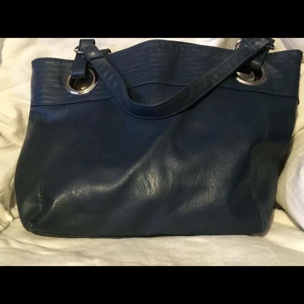 Large blue tote